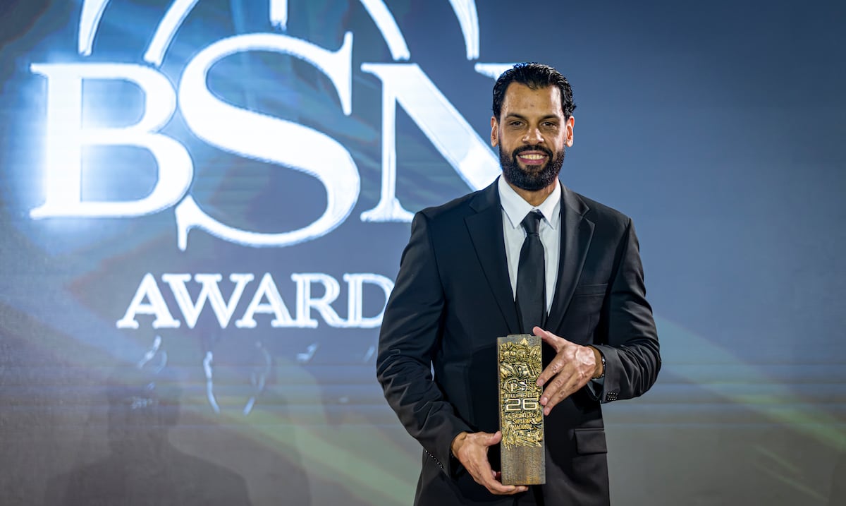 Christian Dalmau es Dirigente del Año del BSN 2026 e iguala logro histórico de su padre Raymond