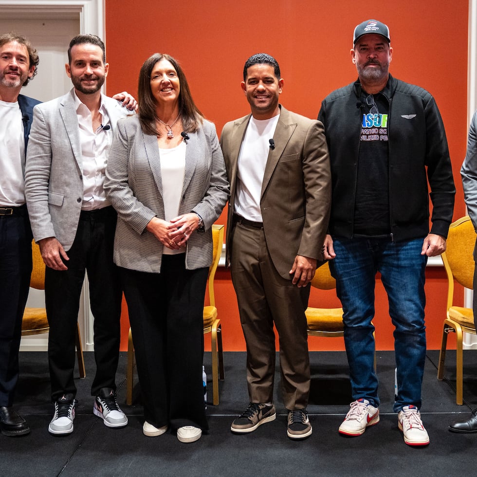 Panelists José "Che Juan" Torres, Carlos Fontán, Tuti Bou, Derick Luna, José Silva and Rafael Lama participated in the El Nuevo Día: Speaker Series: "Puerto Rico and the Music Industry as a Global Economic Engine" in Las Vegas.