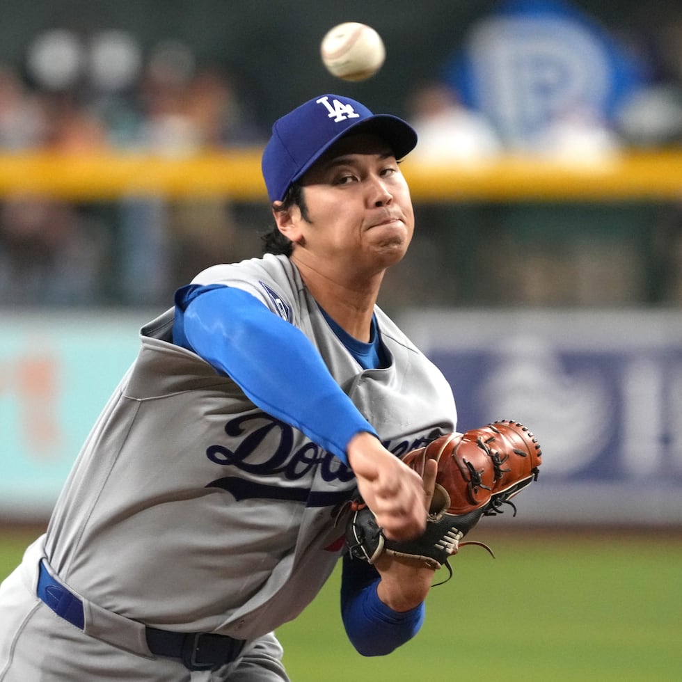 El japonés Shohei Ohtani, de los Dodgers de Los Ángeles, mejoró a 6-2 con seis entradas sin permitir carreras, permitiendo solo dos hits y una base por bolas.