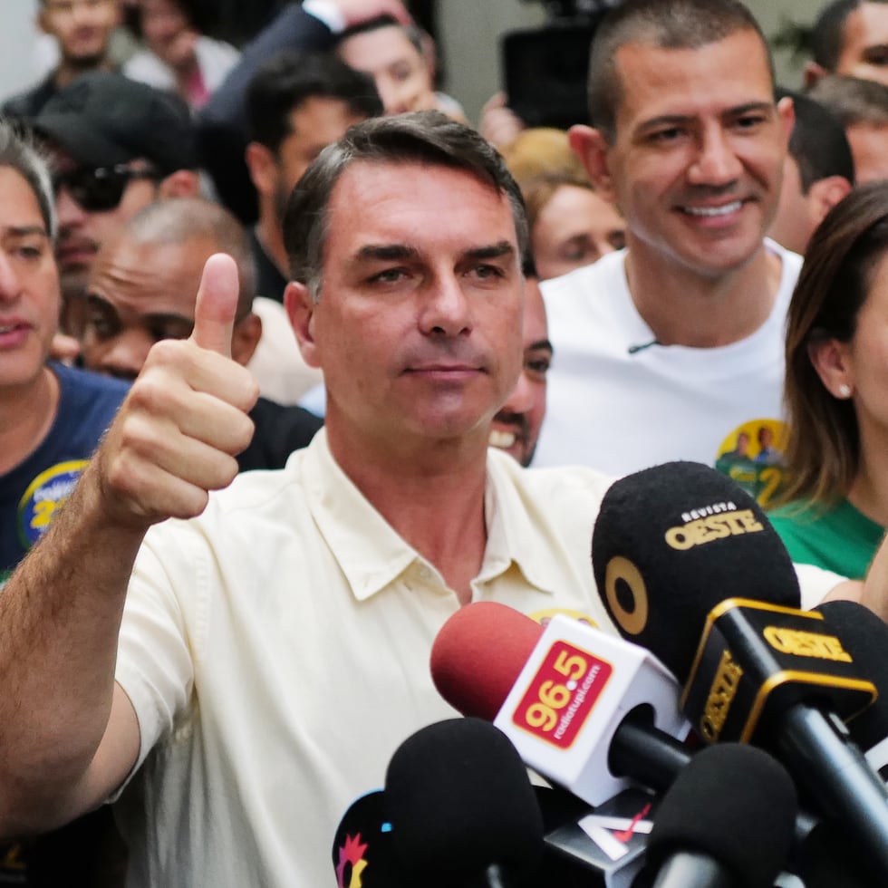 Flavio Bolsonaro ganó la primera vuelta por 1.87 puntos porcentuales. Aunque nada es imposible en política, en Brasil el ganador de la primera vuelta siempre ha triunfado en la segunda lo cual tendría consecuencias trágicas para el planeta, indica Ángel Collado Schwarz.