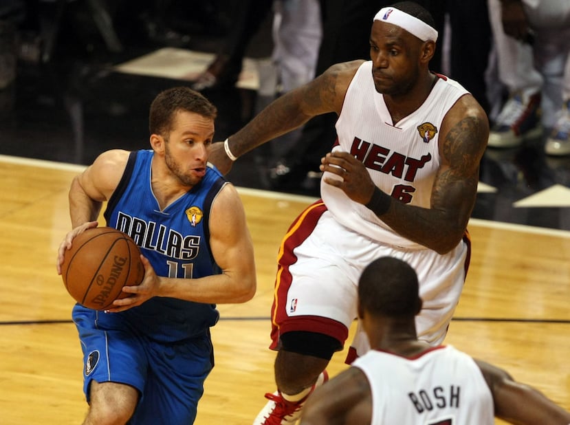 En la temporada 2010-11, Barea ayudó a los Mavericks a regresar a la final de la NBA. El rival fue LeBron James (fotos) y el Heat de Miami.