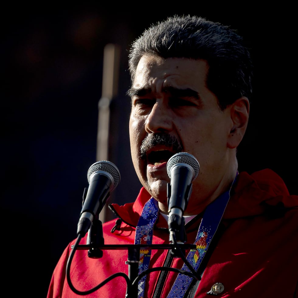 Trump declaró el domingo que “podría haber discusiones” con Maduro, “porque Venezuela quiere hablar”, mientras que el viernes indicó haber tomado ya una determinación sobre qué medidas implementar con respecto al país caribeño, sin dar más detalles.