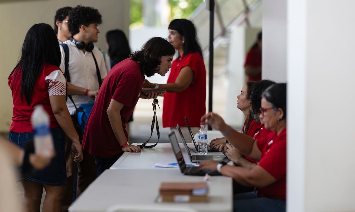 Estudiantes de la UPR en Río Piedras modifican el inicio de su paro de 72 horas
