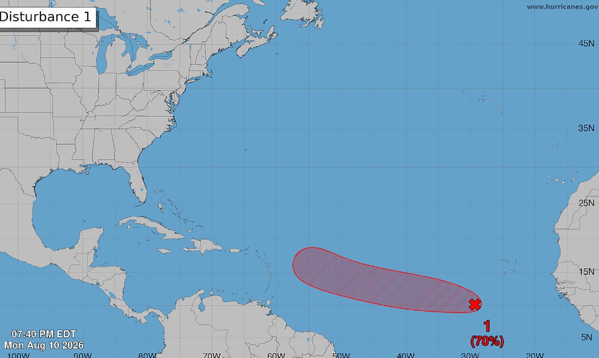 CNH eleva a 70% probabilidad de desarrollo de onda tropical al suroeste de Cabo Verde