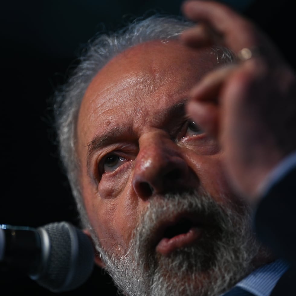 El gobierno no indicó si el presidente deberá apartarse de sus funciones tras el procedimiento.