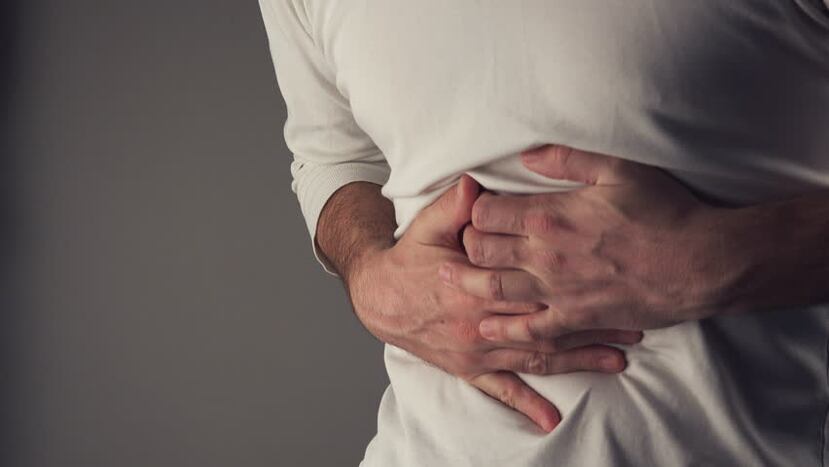 La bacteria E. Coli puede causar diarrea, dolor abdominal, fiebre y vómitos. (Shutterstock)
