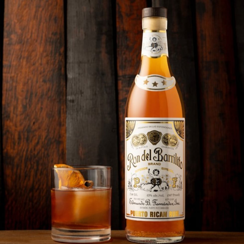 Ron Barrilito Tres Estrellas