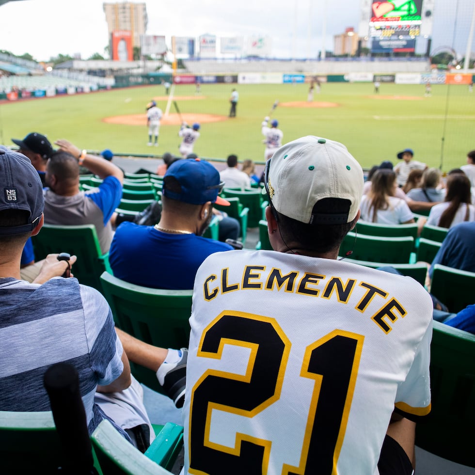 Los equipos de San Juan y Santurce comparten el mismo estadio (Hiram Bithorn), pero los precios de los boletos son distintos.