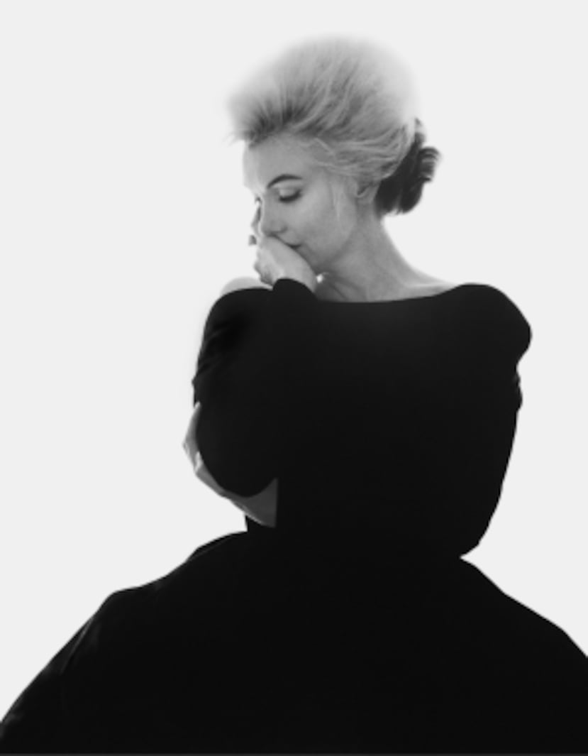 La última sesión de fotos de Marilyn Monroe, en la suite 261 del Hotel Bel-Air en Los Ángeles, a finales de junio de 1962, seis semanas antes de morir. (Agencia EFE)