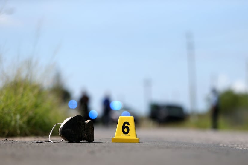 Foto de archivo de la escena de un accidente fatal con ciclista.