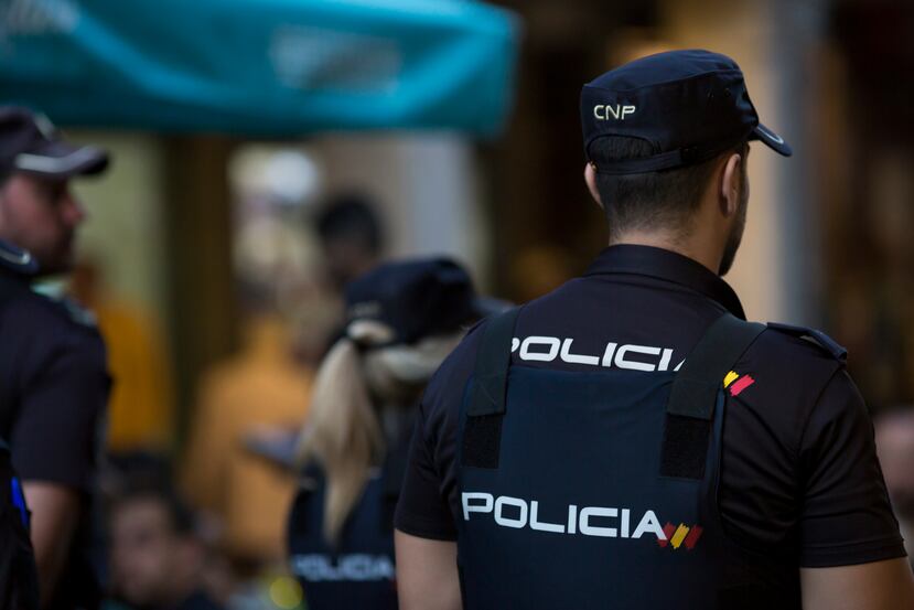 Un agente de la Policía de España.