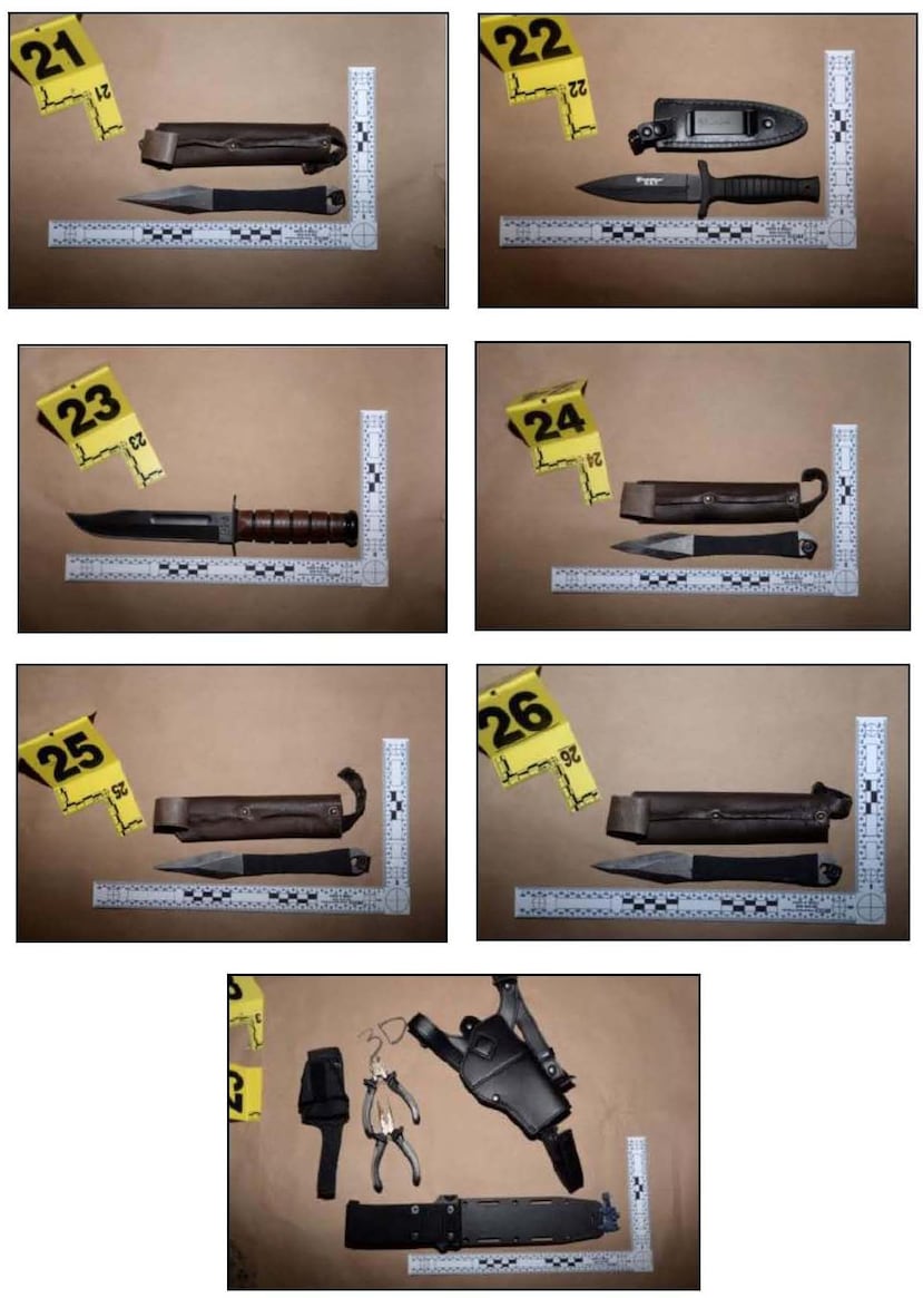 USA337. WASHINGTON (DC, EEUU), 29/04/2026.- Fotografía cedida por el Tribunal del Distrito de Columbia que muestra los diferentes tipos de cuchillos y objetos que estaban en posesión de Cole Allen, el hombre acusado de intentar asesinar al presidente de Estados Unidos, Donald Trump. EFE/ Tribunal del Distrito de Columbia / SOLO USO EDITORIAL /NO VENTAS /SOLO DISPONIBLE PARA ILUSTRAR LA NOTICIA QUE ACOMPAÑA /CRÉDITO OBLIGATORIO