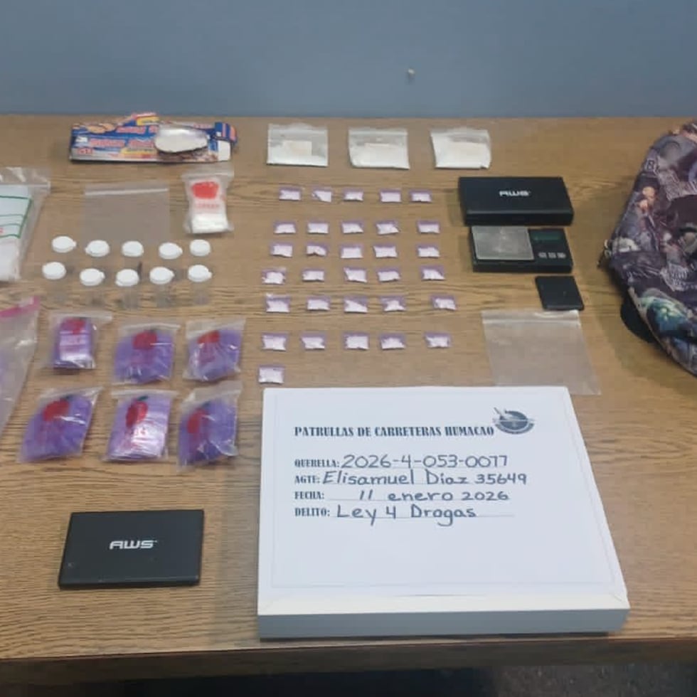 Drogas ocupadas tras persecución relacionada a un carjacking en Humacao.