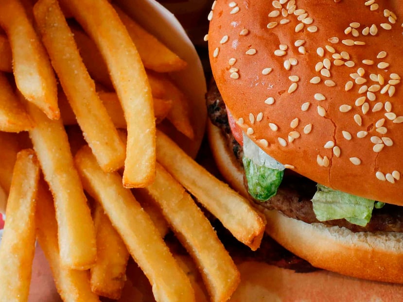 Un combo de Burger King en un restaurante en Estados Unidos (AP)