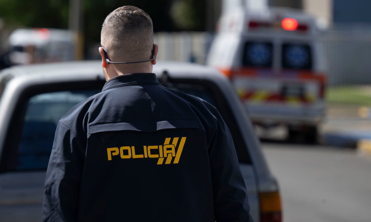 En condición de cuidado hombre que fue herido de bala frente a negocio en Bayamón