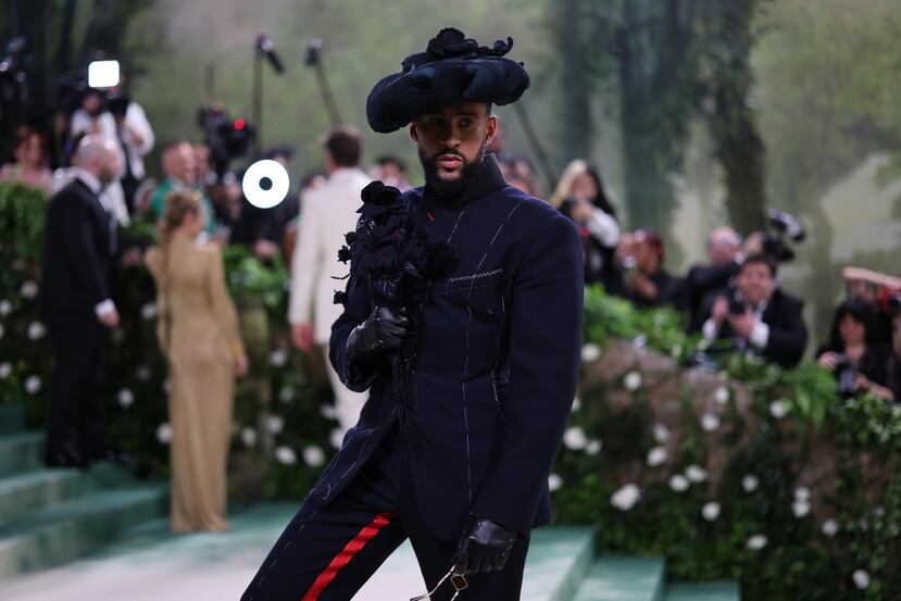 Bad Bunny vistió de Margiela en la Met Gala de 2024.