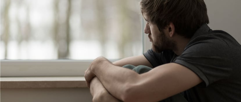 El aislamiento social puede llevar a una depresión clínica, que si no se trata debidamente puede conducir también al deterioro de las funciones cognitivas. (Shutterstock)