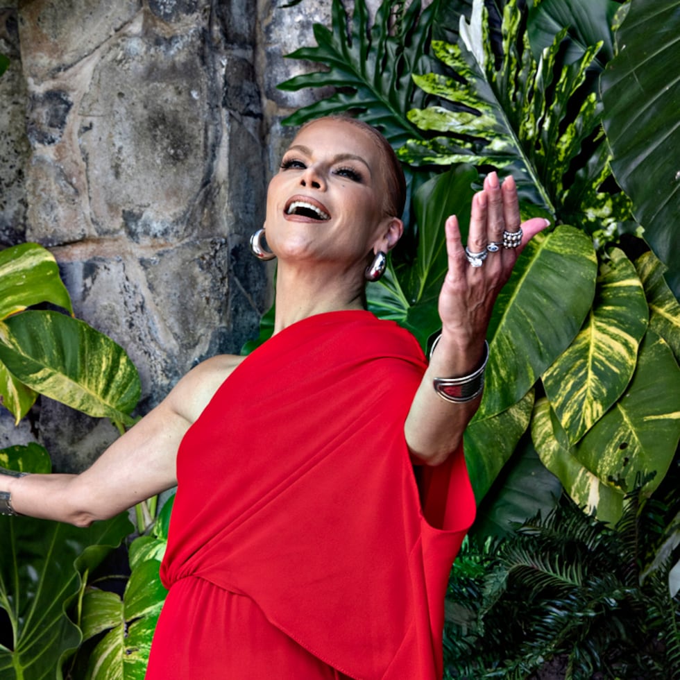 Olga Tañón confirmó su regreso a la isla durante la presentación de la campaña de turismo interno “Yo te quiero Puerto Rico”