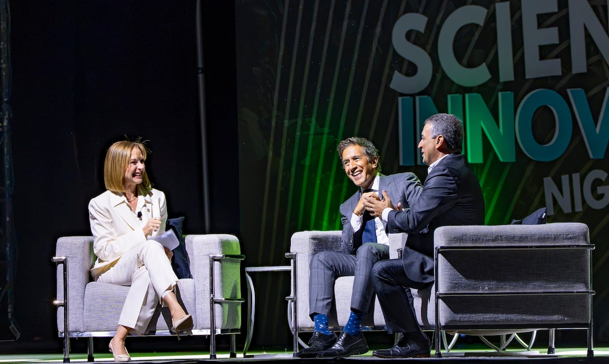 Sanjay Gupta ofrece conferencia en Puerto Rico sobre salud cerebral y longevidad