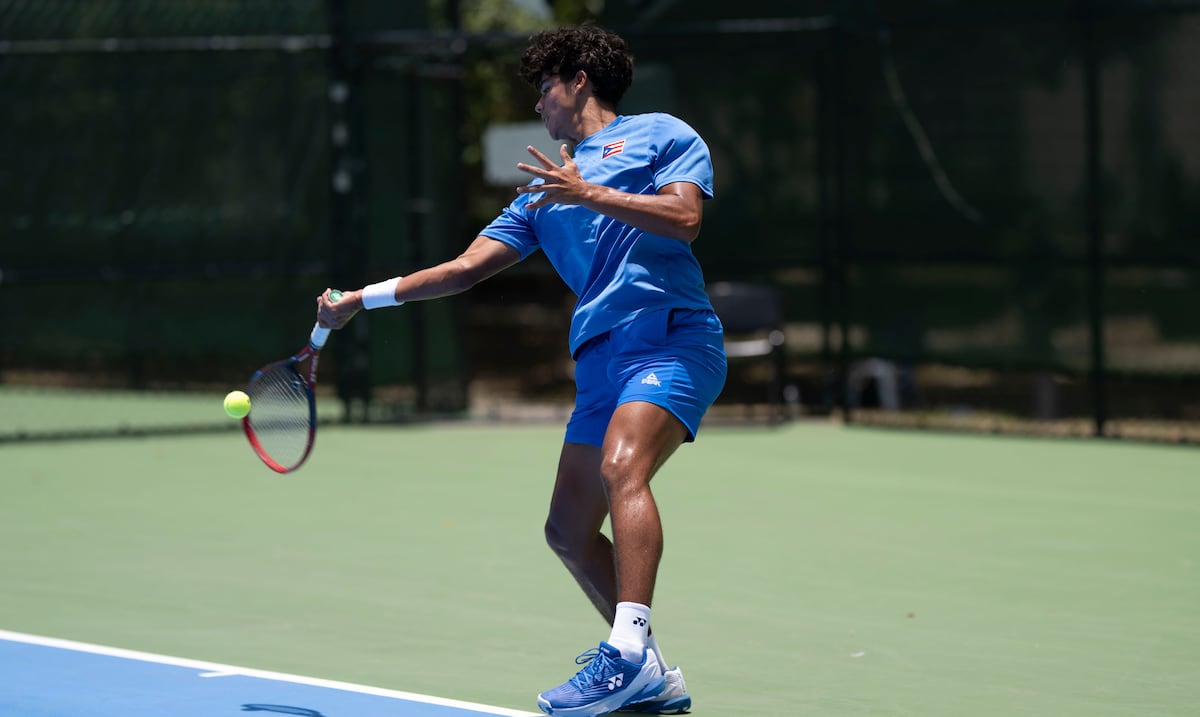 Yannik Álvarez avanza a semifinales del tenis en los Juegos Centroamericanos 2026