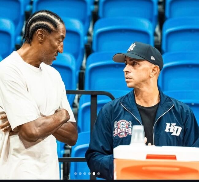 Imagen de la cobertura de: Scottie Pippen visita Puerto Rico para el Arroyo Puerto Rico Classic en Bayamón