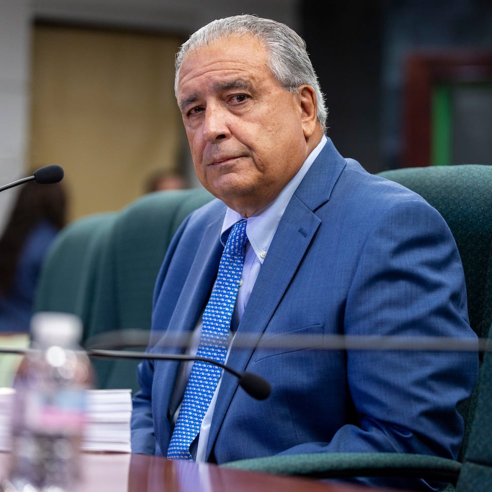 The president of the Independent Procurement Office, Osvaldo Carlo Linares, defended the contract with Power Expectations for temporary power supply before the House of Representatives.