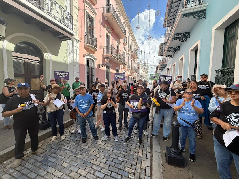 El portavoz de Construyamos Otro Acuerdo estimó que entre el 40% y 47% de los pensionados recibe $400 de pensión al mes.