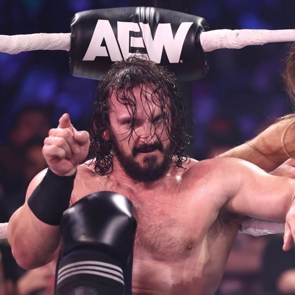 Benjamin Satterley, conocido en el mundo de la lucha libre como Pac, inició su carrera profesional en 2004 y formaba parte de All Elite Wrestling desde 2019.