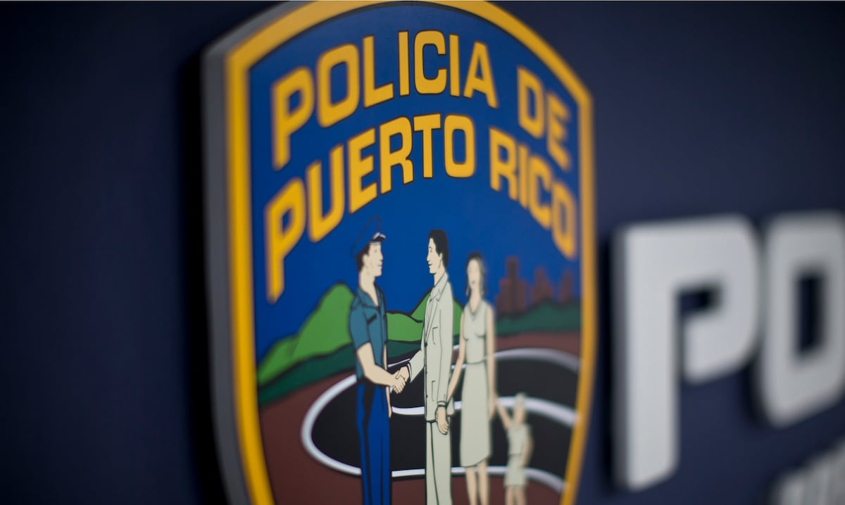 Muere conductor tras impactar una valla de seguridad en el expreso PR-52 en Ponce