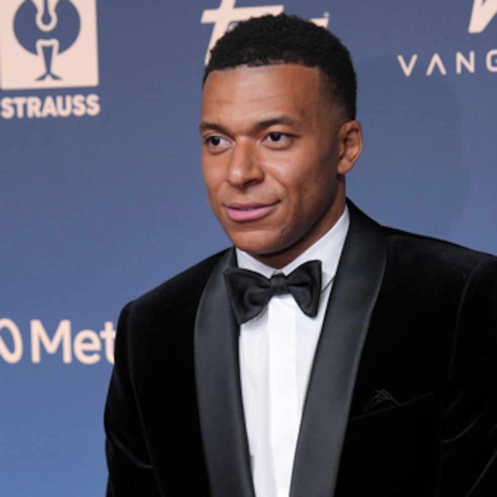 La disculpa de Madrid se produjo un día después de que Mbappé lamentara sus comentarios, en medio de la polémica suscitada por este asunto.