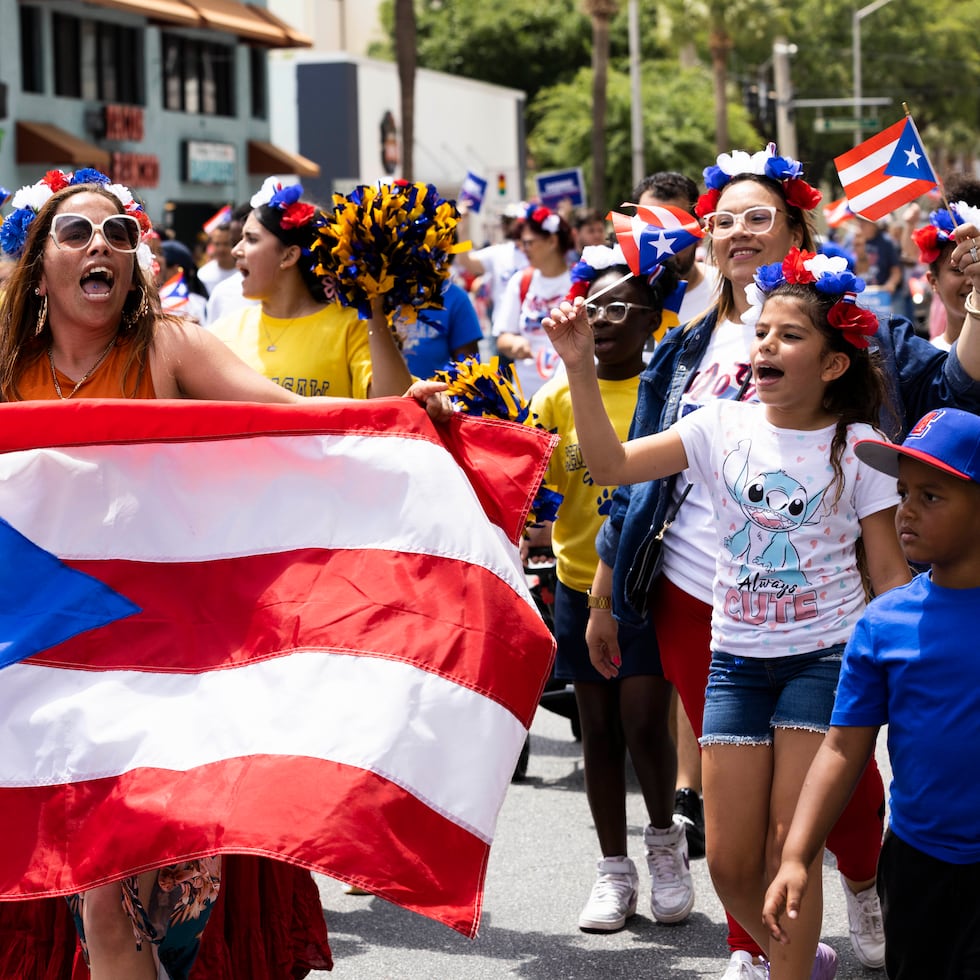 The results of a survey by the University of Central Florida (UCF) also revealed that inflation—especially housing costs—insurance premiums, gaps in access to health care, insufficient job opportunities, and job stagnation are ongoing problems faced by Puerto Ricans in Florida.