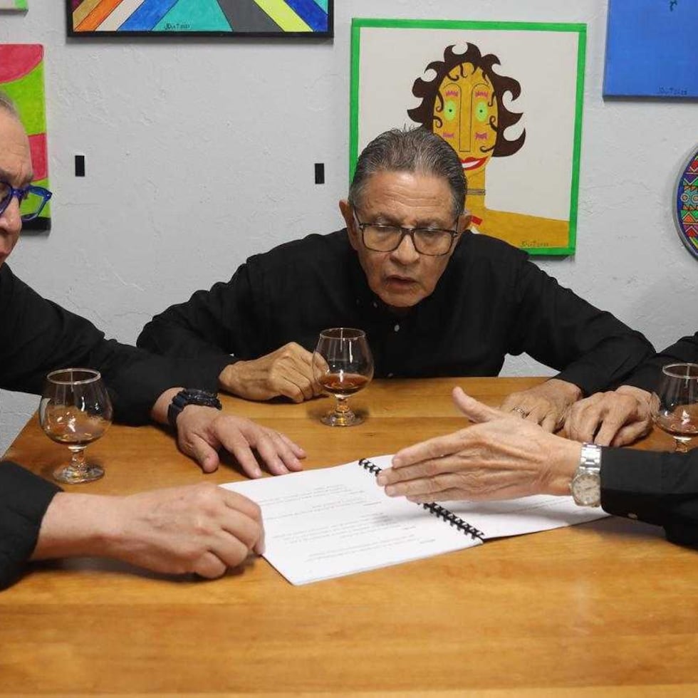 Emmanuel “Sunshine” Logroño, Silverio Pérez y Jacobo Morales.