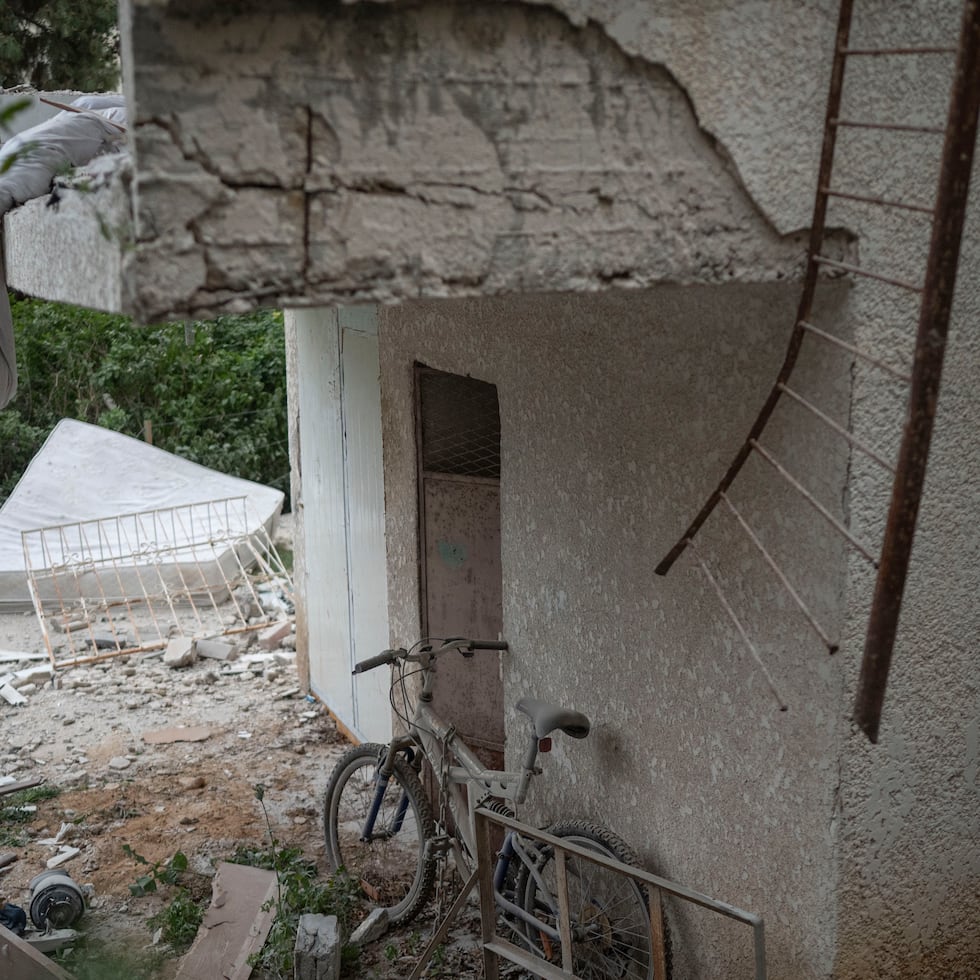 Irán intensificó sus ataques contra infraestructura energética en países del Golfo Pérsico, alcanzando instalaciones gaseras en Qatar.