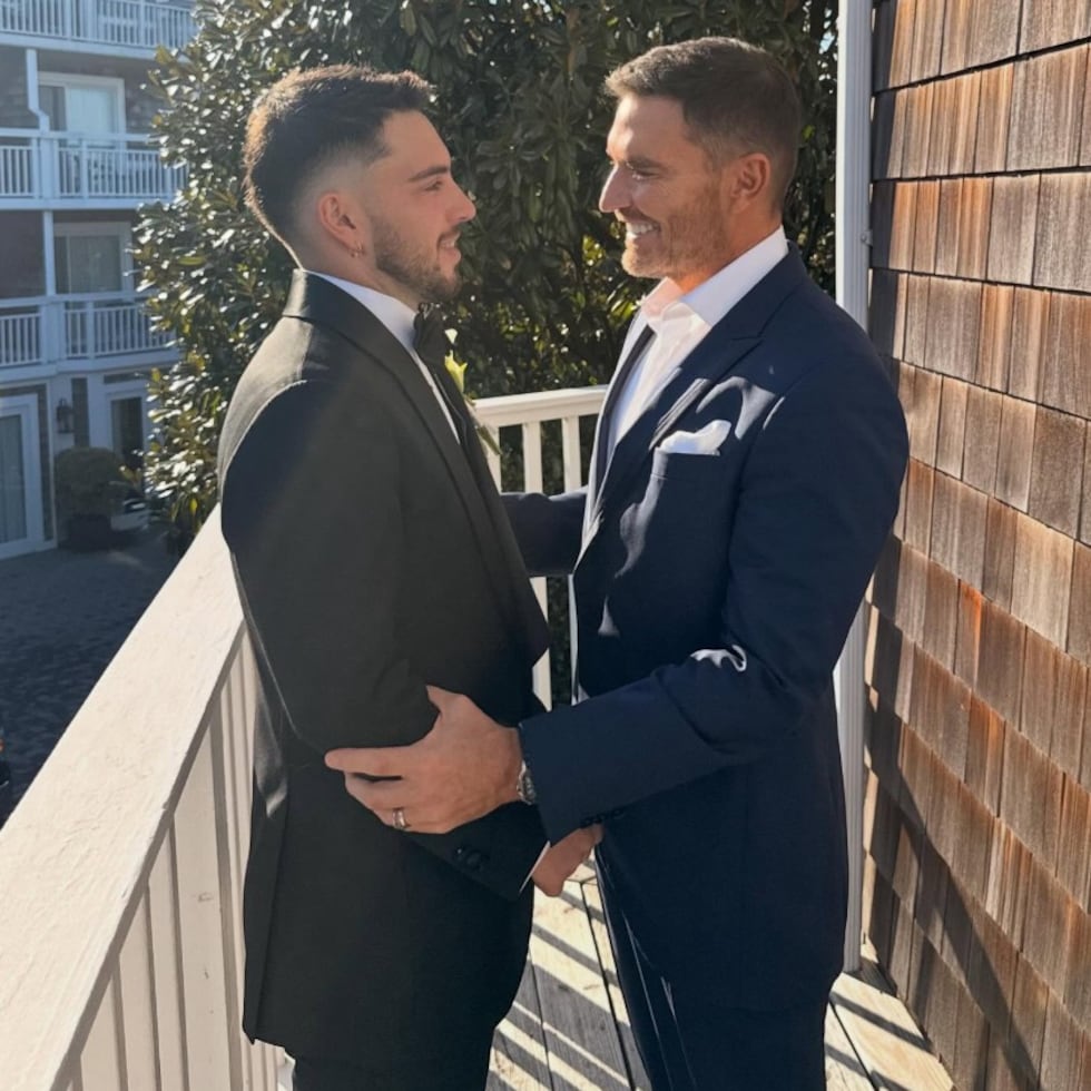 Julián Gil Jr. y Julián Gil antes de la boda.