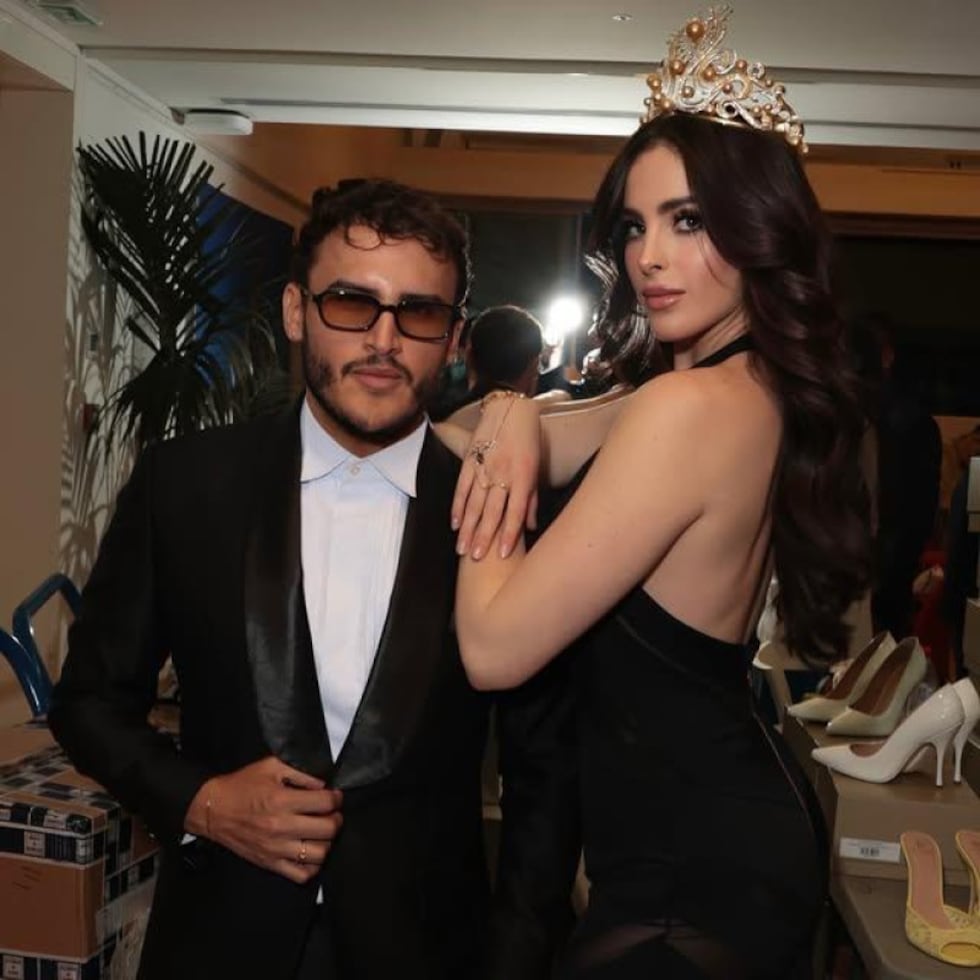 Giovanni Laguna y Fátima Bosch, Miss Universo 2025.