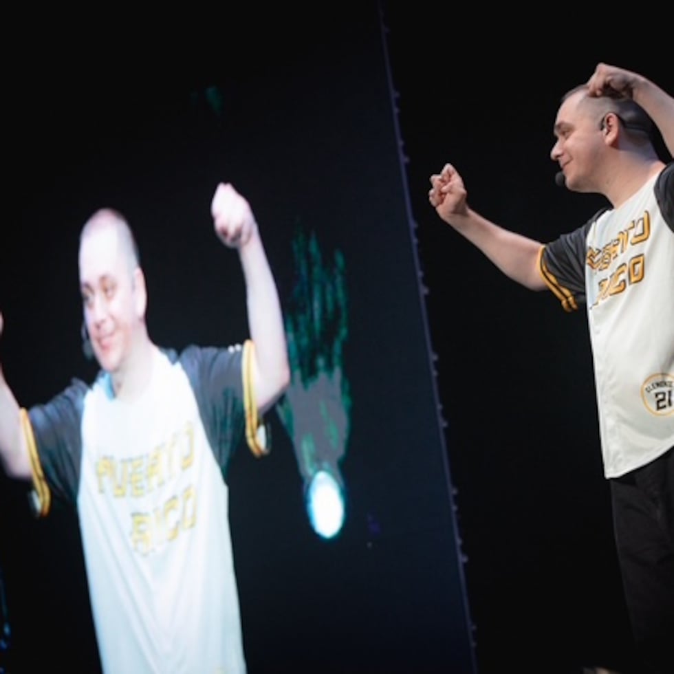 Con su característico humor cargado de sarcasmo, inteligencia y sensibilidad, Miranda logró una conexión inmediata con los asistentes.