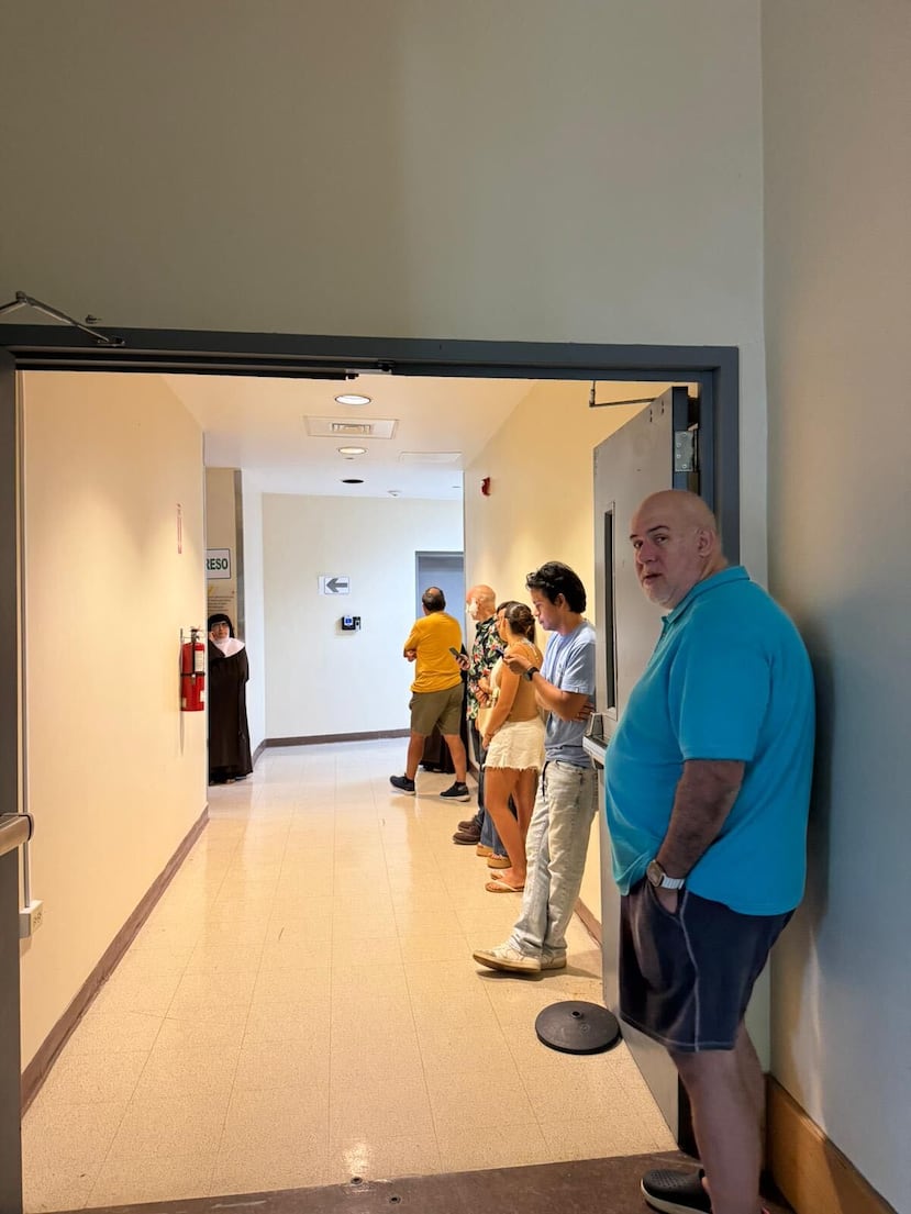 Un total de 819 personas fueron convocadas para votar en Puerto Rico.