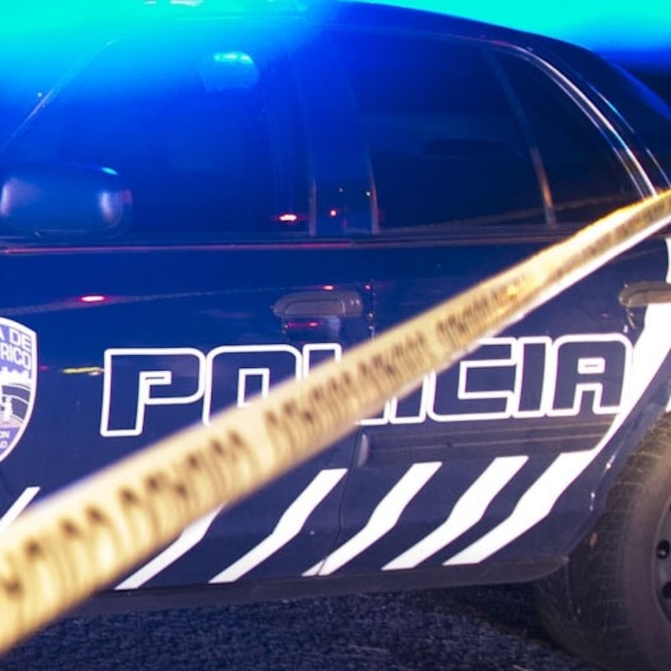 Los hechos fueron denunciados entre las 5:40 de la tarde y 7:30 de la noche, en la calle Cap del Mar, en el sector Cerro Gordo del barrio Sábana, en Vega Alta.