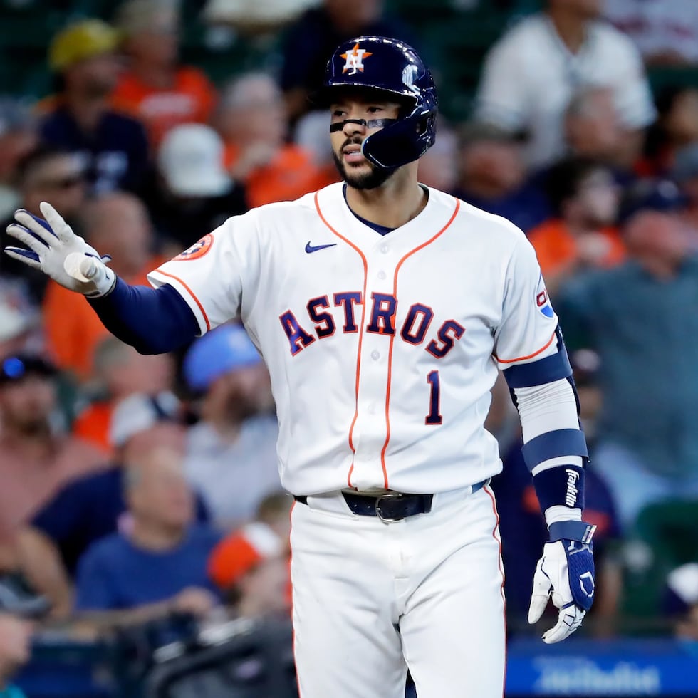 Carlos Correa, quien bateaba .279 con tres jonrones y 16 carreras empujadas al momento de lesionarse en mayo, tiene esperanzas de regresar en septiembre y jugar en la postemporada con los Astros.