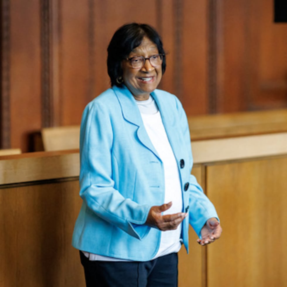 Esta semana, al anunciarse que el Premio Nobel de la Paz correspondía a la jurista sudafricana Navi Pillay, montó una pataleta monumental, destaca Silverio Pérez