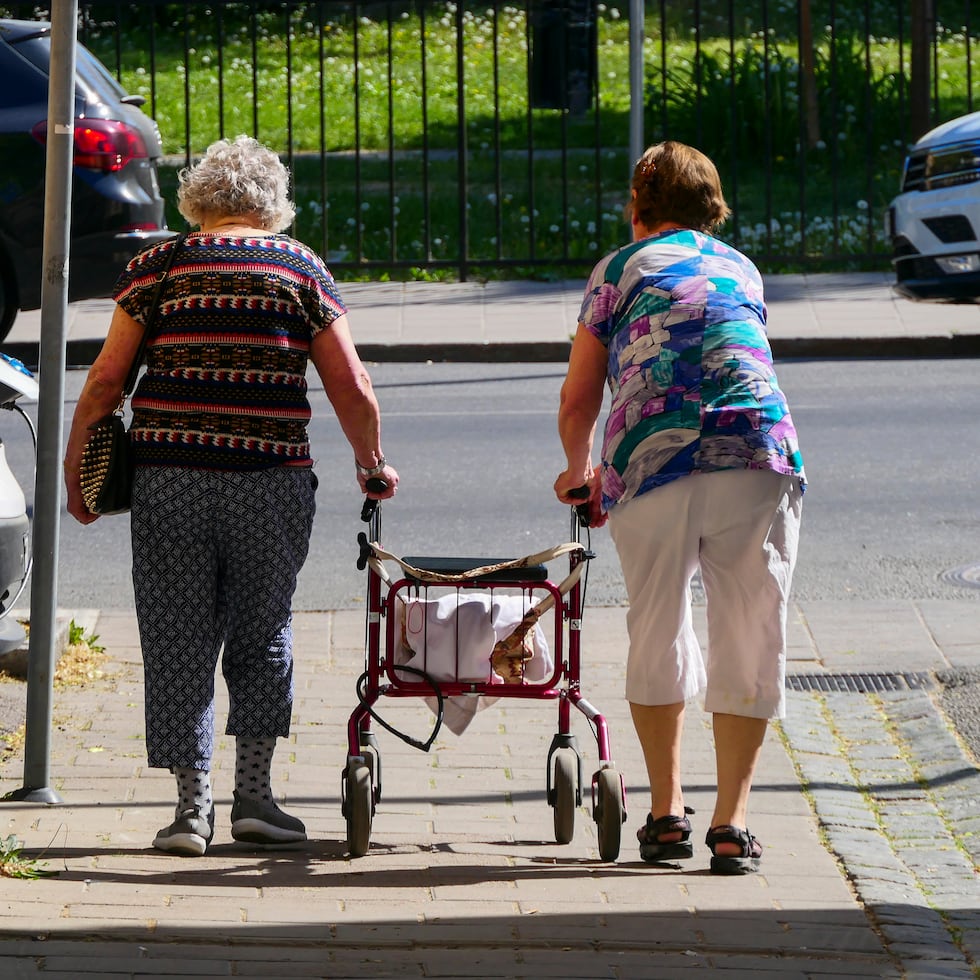 Para alcaldes consultados, el reto principal de albergar en sus municipios a más adultos mayores es lograr que este grupo reciba los servicios que necesita.