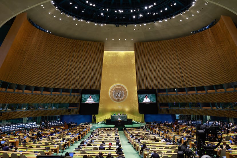 Una vista panorámica de una sesión de la Asamblea General de la Organización de las Naciones Unidas (ONU) en su sede principal en Nueva York.