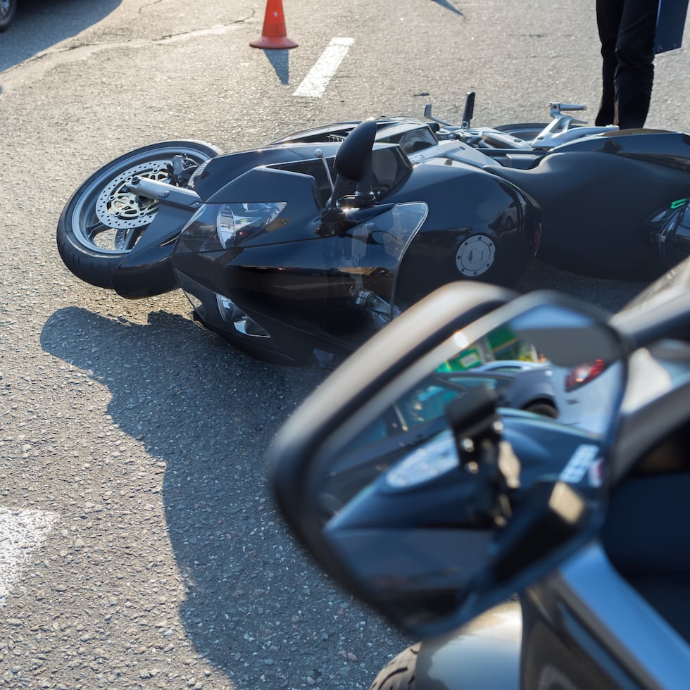 Personal adscrito a la División de Patrullas de Carreteras de Bayamón en unión al fiscal de turno se hicieron cargo de la investigación.