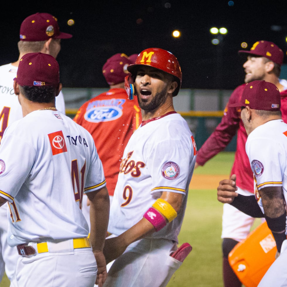 Los campeones defensores Indios de Mayagüez están en aprietos, pero todavía podrían provocar un juego de reto vía 'wild card' o un partido de desempate.