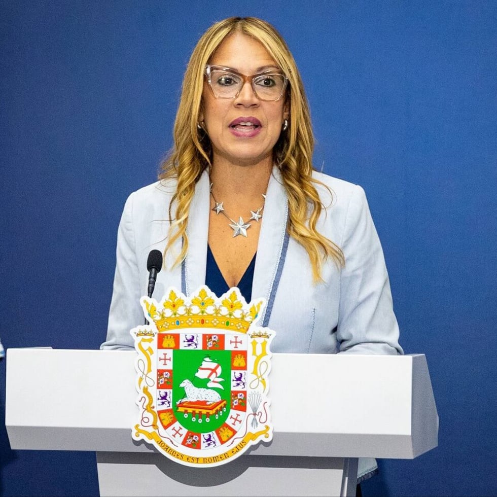 The Secretary of the DTRH, MarÃa del Pilar Vélez Casanova, emphasized that this Monday's activity, at Plaza Las Américas, is a service fair and not a job fair.