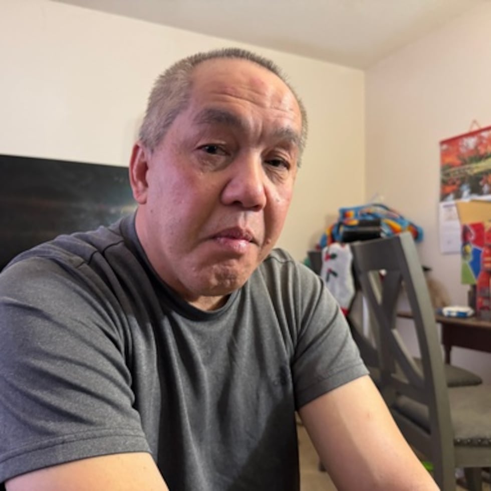 Chongly "Scott" Thao dijo que los agentes lo llevaron “al medio de la nada” y lo hicieron salir del auto al exterior gélido para poder fotografiarle.