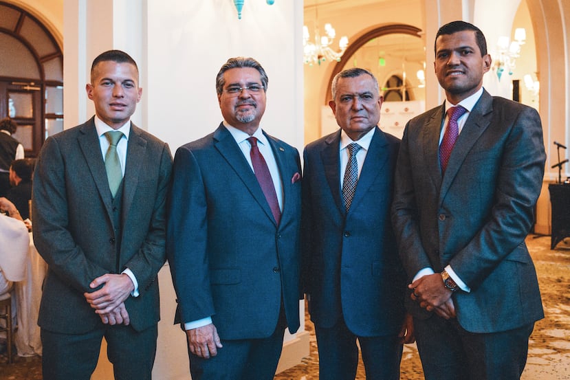De izquierda a derecha: Tobías Enrique Carrero Valentiner, Michael Báez, Tobías Carrero Nácar y Rafael Carrero Valentiner.