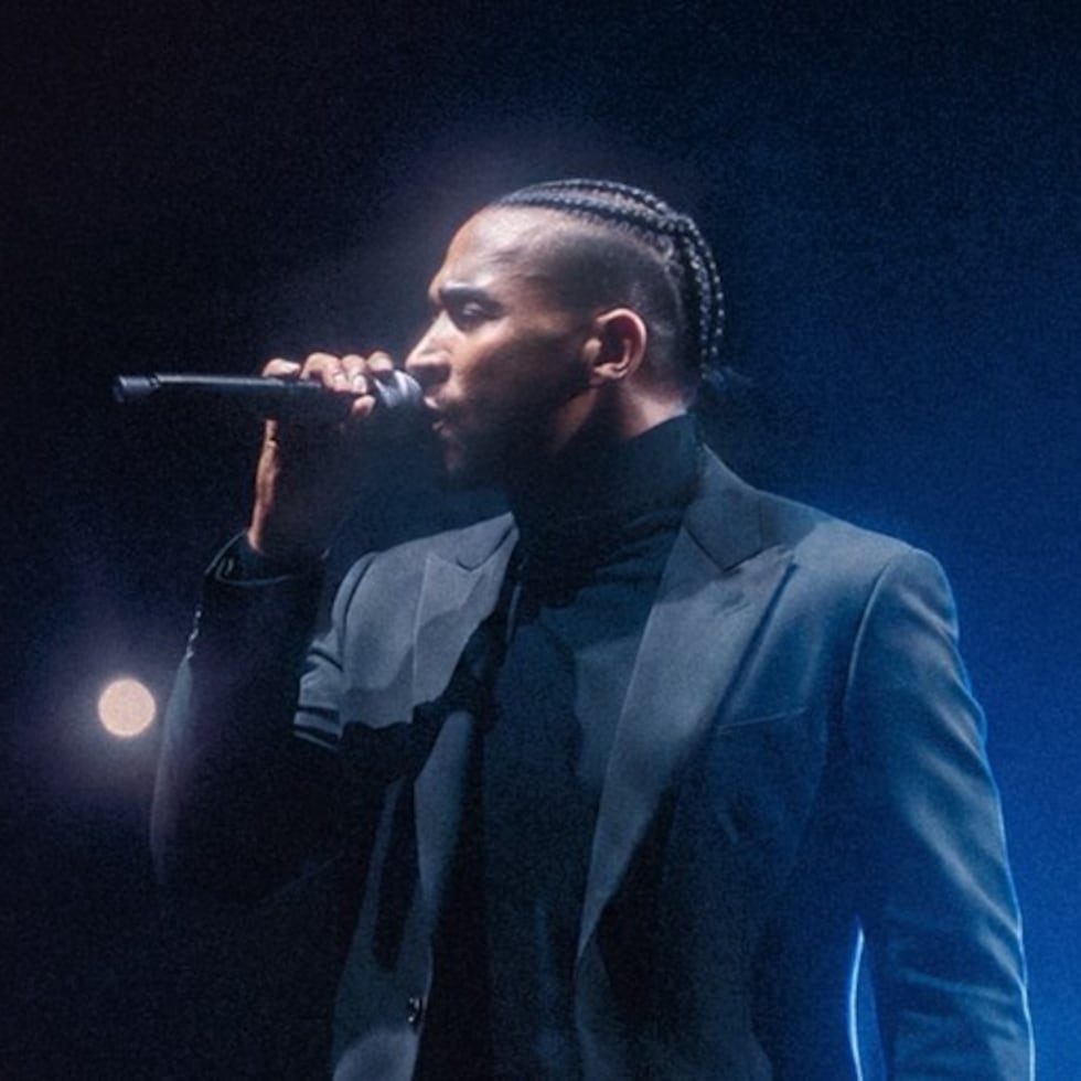 Don Omar comenzó una enorme gira que lo llevará por Estados Unidos, Europa, México, América Central y América del Sur, terminando en Puerto Rico.