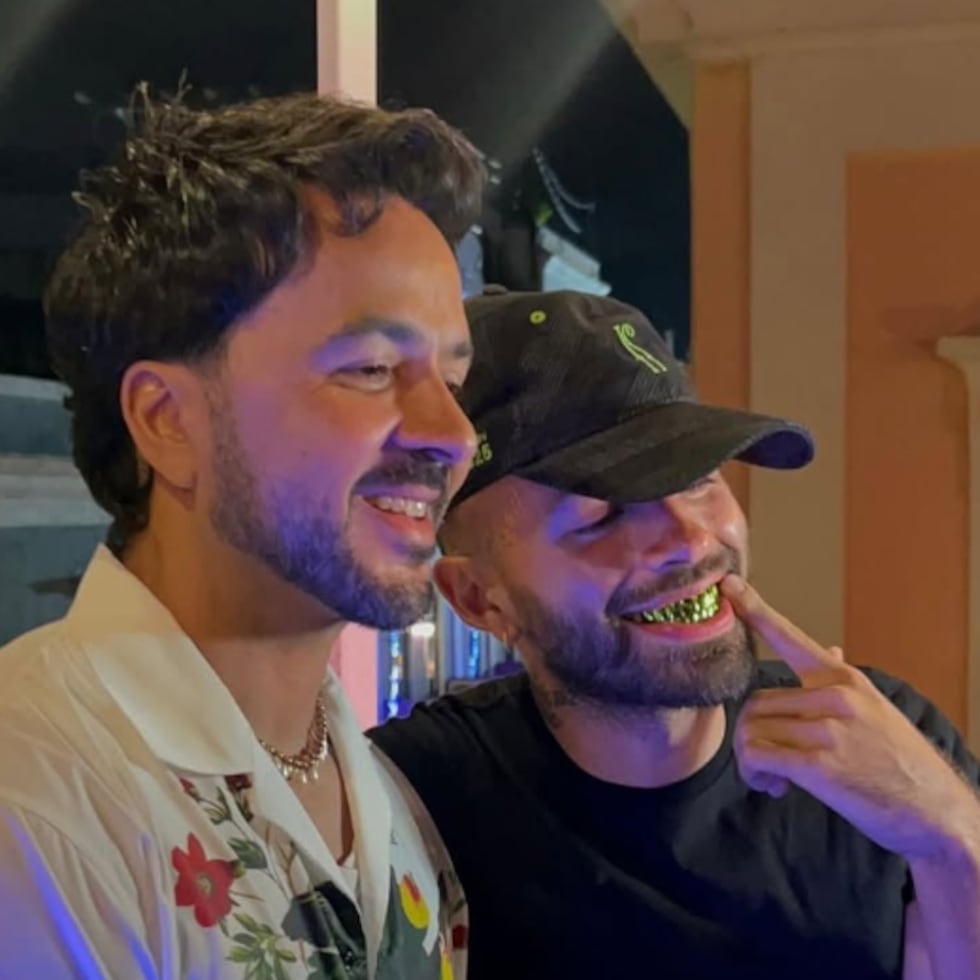Luis Fonsi y Feid en las Fiestas de la Calle San Sebastián.