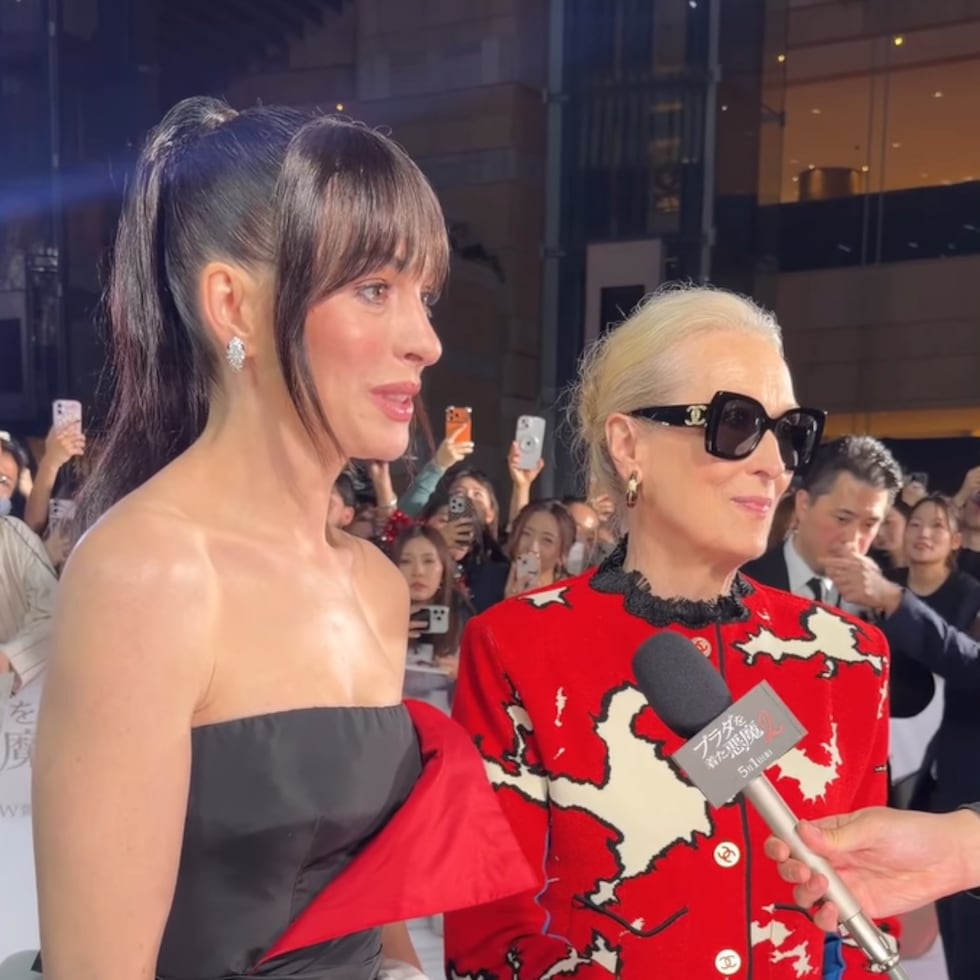 Anne Hathaway y Meryl Streep continúan la gira promocional de la esperada secuela que estrenará en mayo